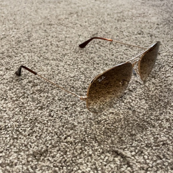 Ray-Ban aviators - Picture 5 of 7